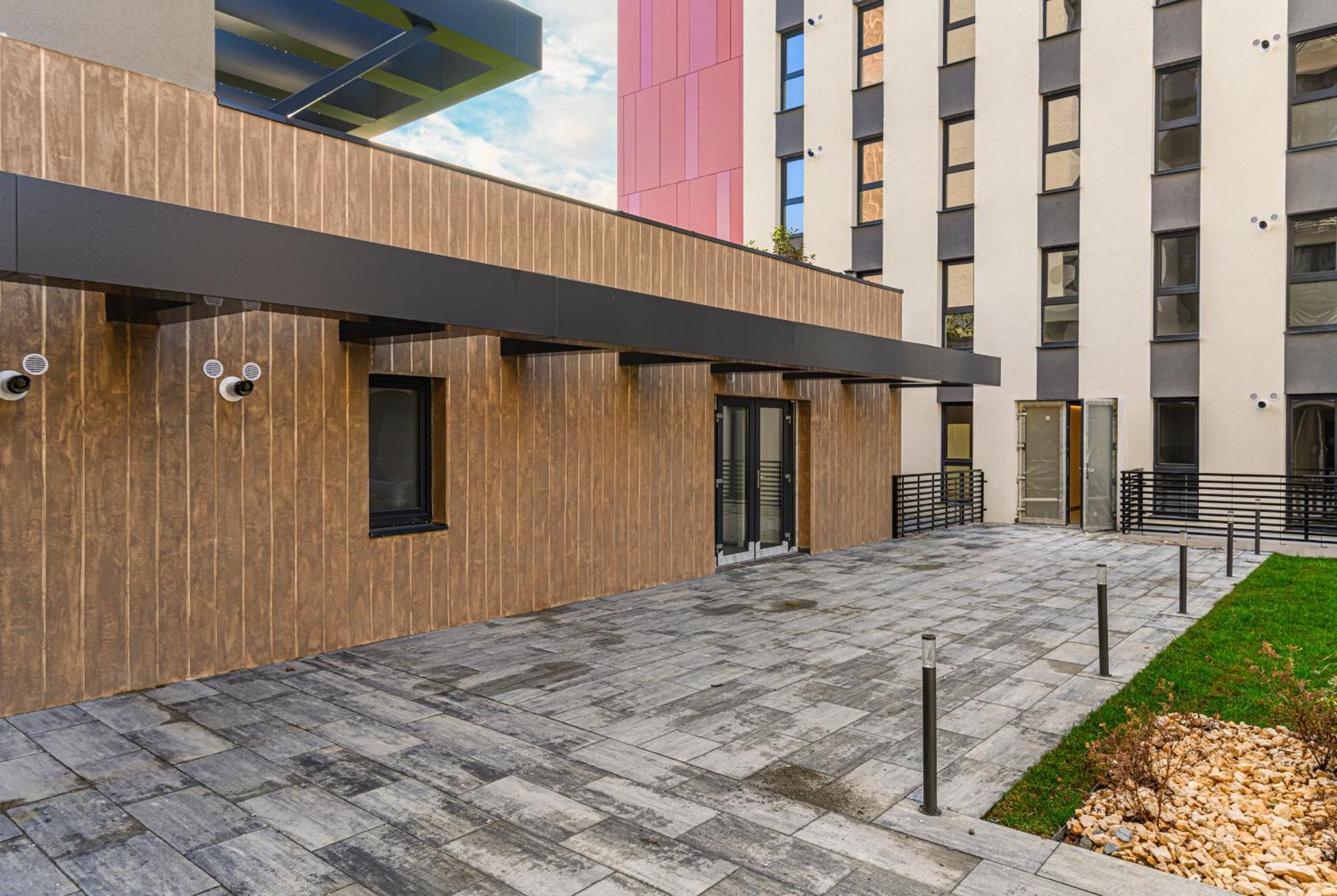 Luxury Landing Apartments Complex Qualis בראשוב מראה חיצוני תמונה