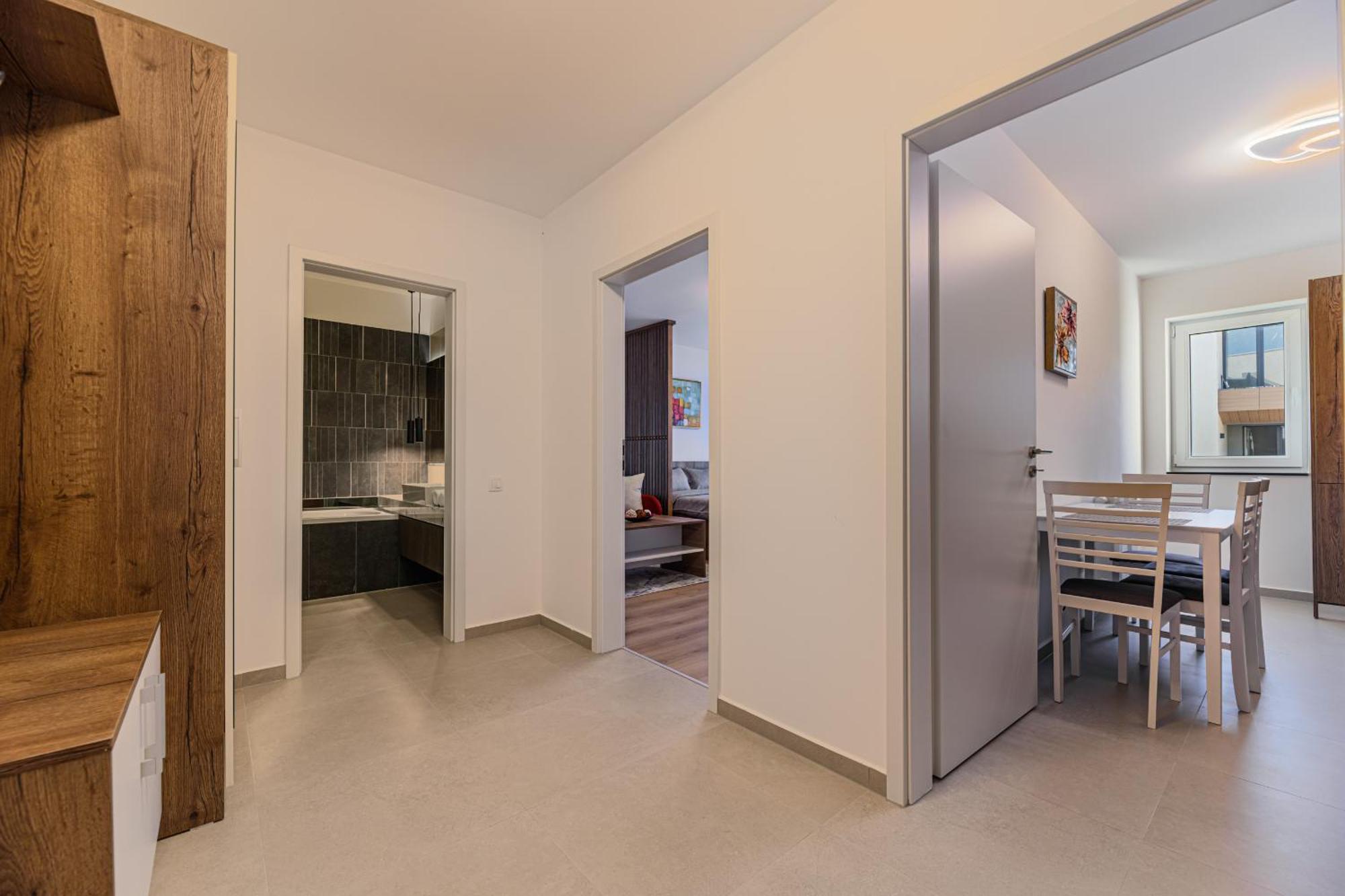 Luxury Landing Apartments Complex Qualis בראשוב מראה חיצוני תמונה